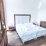 Hotel Chateau