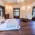 Hotel Chateau 4*