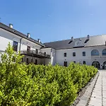 Chateau Hotel Oponice