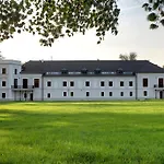 Hotel Chateau 4*
