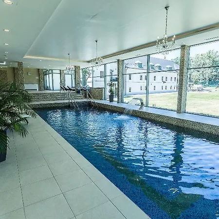 Hotel Chateau