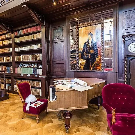 Hotel Chateau 4*