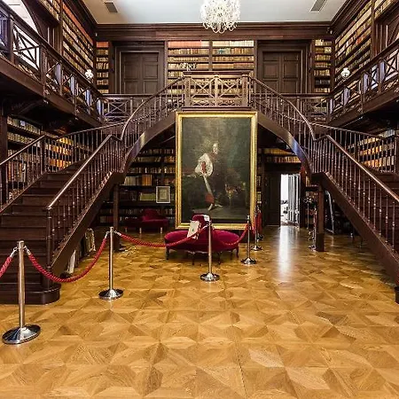 Chateau 4* Oponice