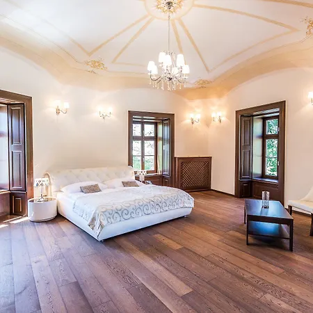 Hotel Chateau Oponice