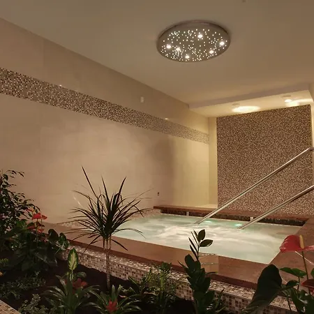 Hotel Chateau Oponice