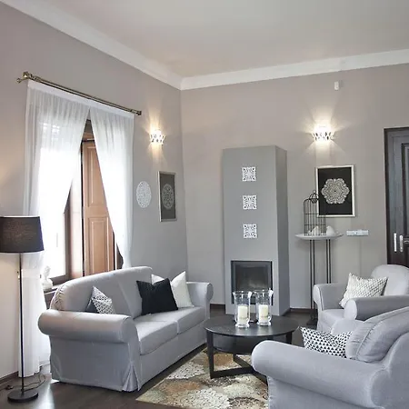 Chateau 4* Oponice