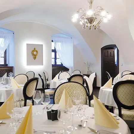 Chateau 4*