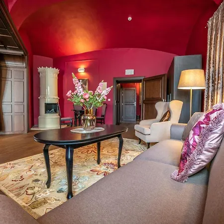 Hotell Chateau 4*