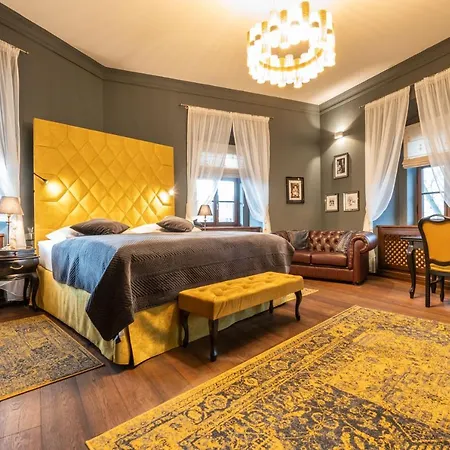 Hotel Chateau 4*